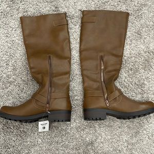 Mossimo size 9 brown boots